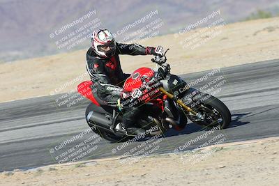 media/Dec-01-2025-Moto Forza (Mon) [[2daa91e15f]]/2-Intermediate Group/Session 4 Turn 9/